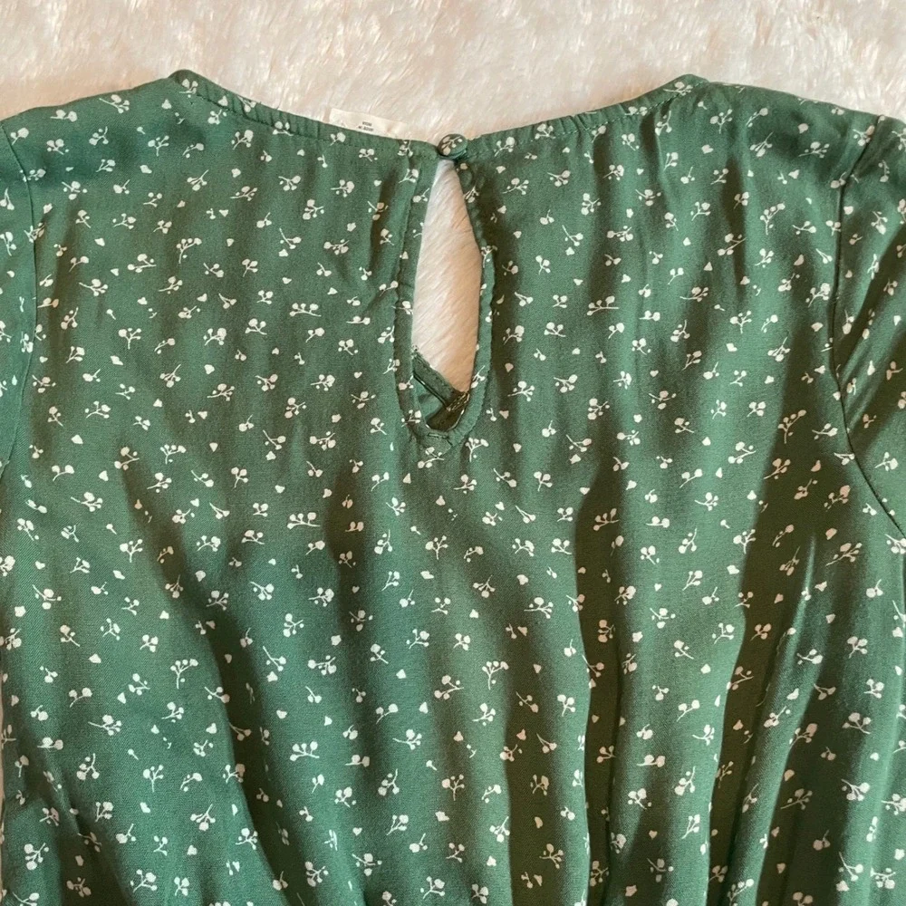Abercrombie Kids Girls Dainty Green Floral Faux Wrap Long Sleeve Dress 13/14
